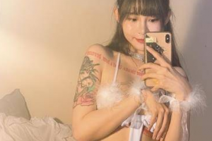 某音网红机车女神痞幼  吃瓜吃瓜