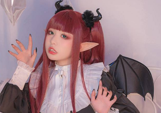 极品 CosPlay 爆机少女【喵小吉】极品新作《更衣人偶坠入爱河》