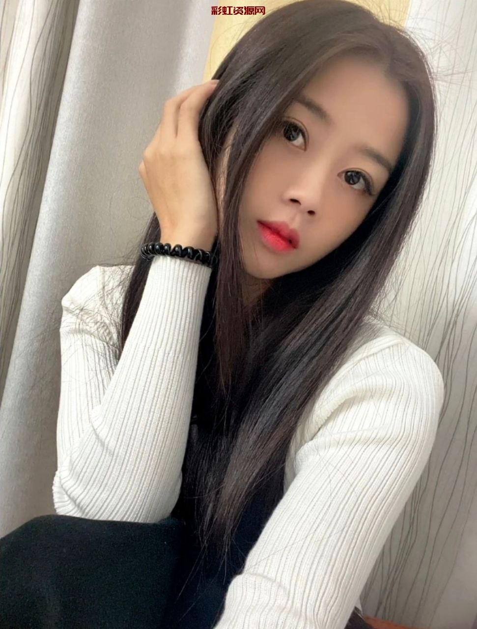 长沙 怡怡  新人02年，长沙女子学院学生，学妹