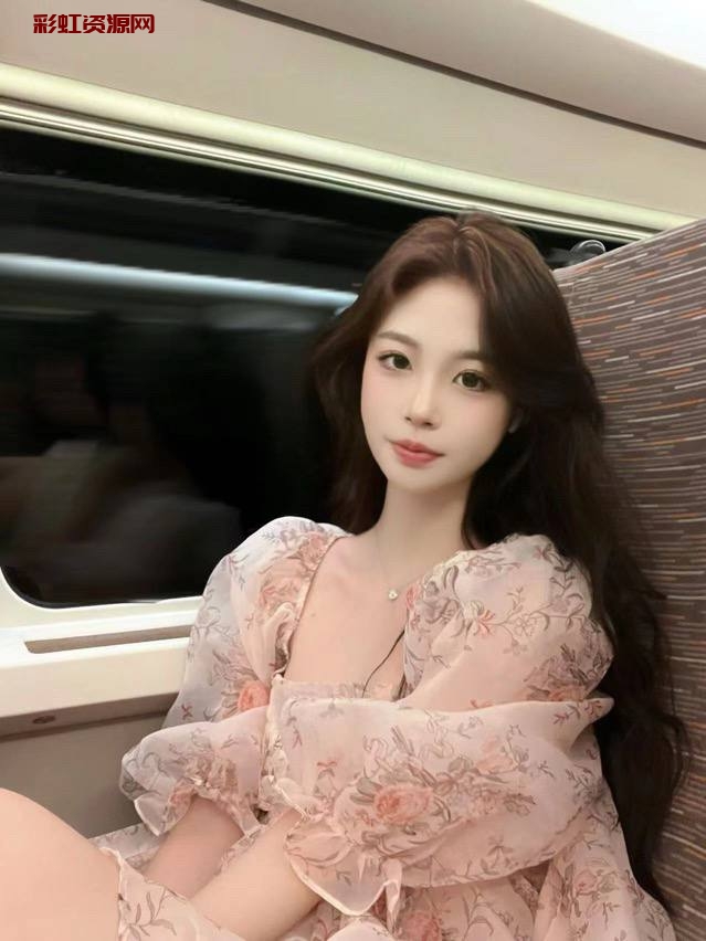 苏州网红 子非鱼  非常好看的妹子~ 身高167