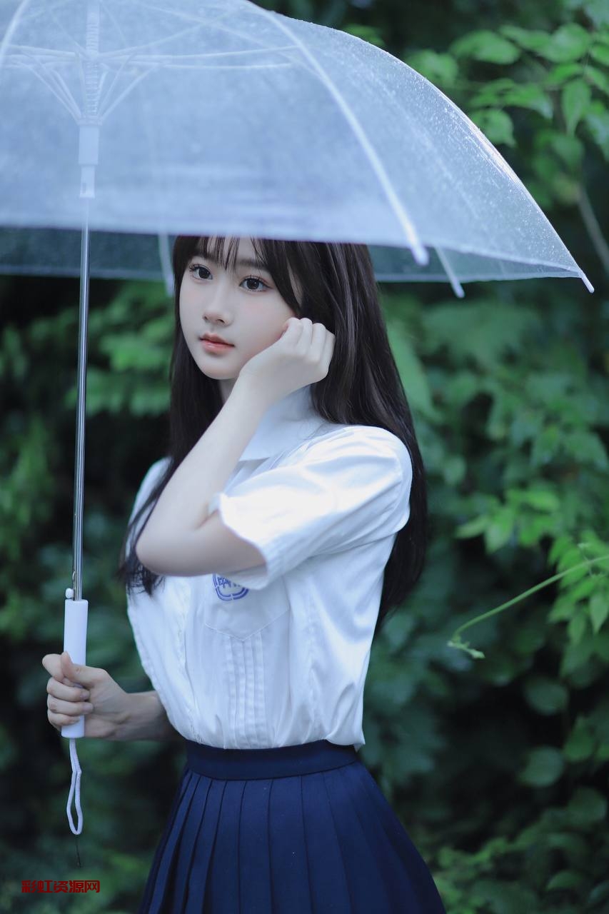 #南通 #崇川区  ：05年网红 身高168  张娅楠