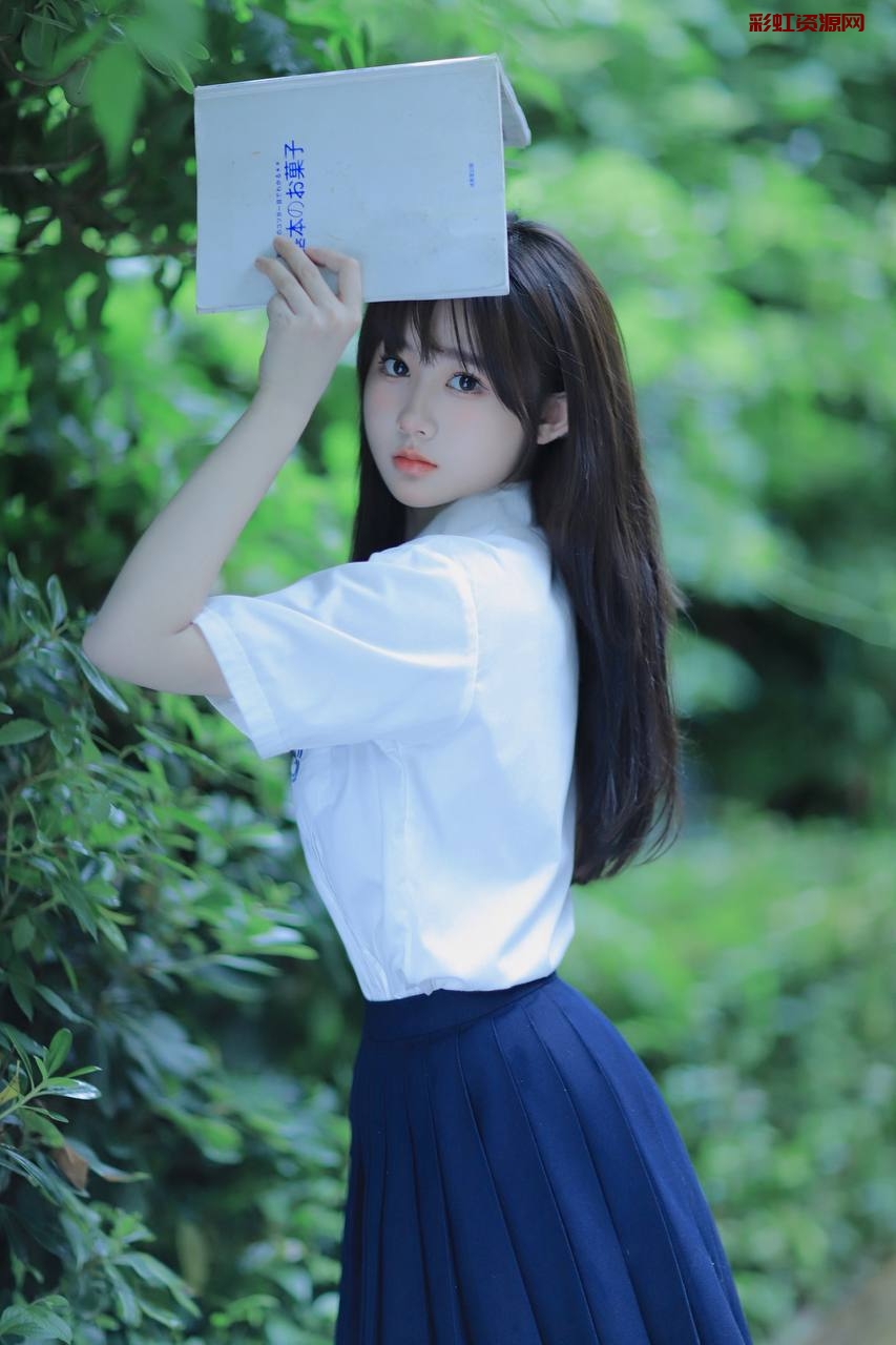 #南通 #崇川区  ：05年网红 身高168  张娅楠