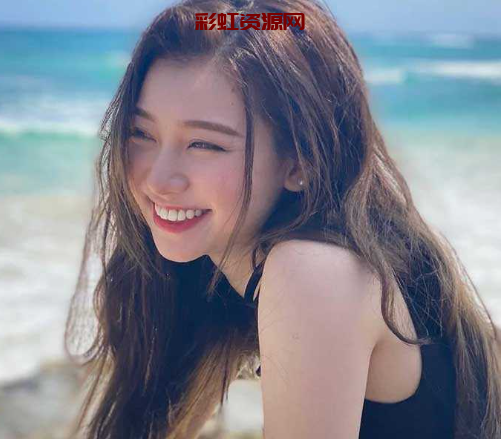 异地大二女友跟同学露营了 回来后发现了这组照片和视频 大家说还能继续下去吗？