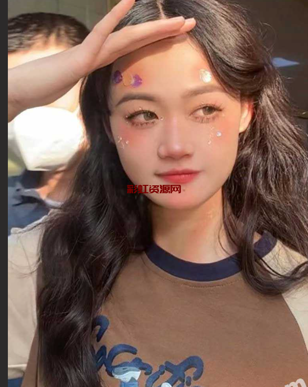 大三极品反差吕依静 伴游