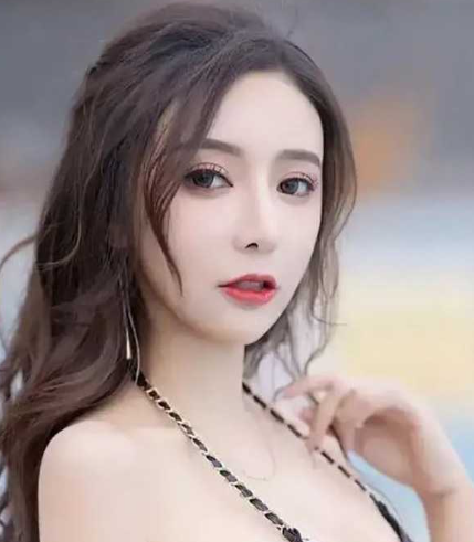 秀人网模特 十八线小演员 王馨瑶
