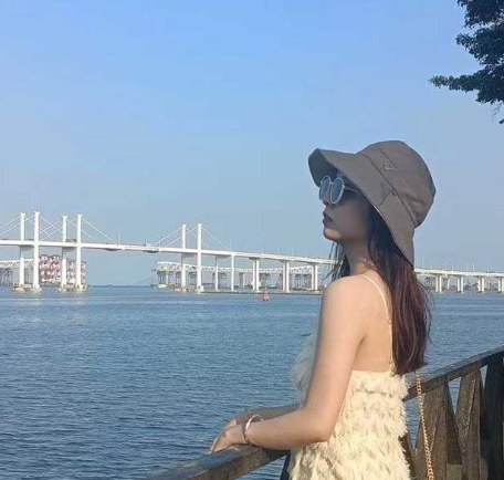 极品气质美女 刘彤 和富二代男