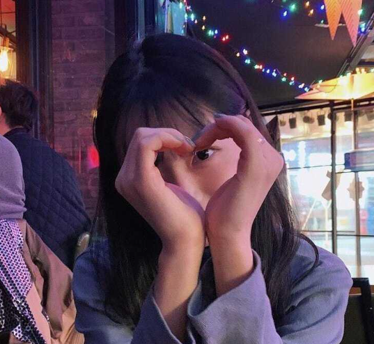 主播潜规则 直播前清纯可爱