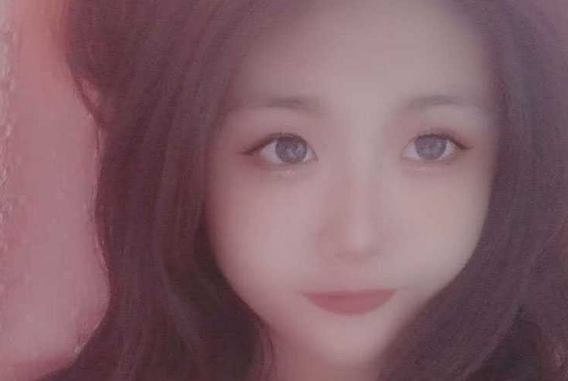 和现实中同学女友