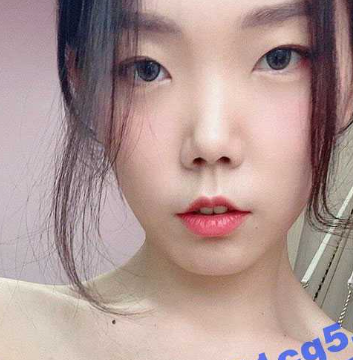 极品22岁中韩混血小姐姐 与友人聚餐没想到被