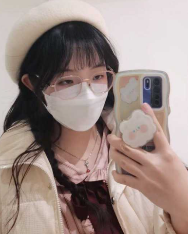 烟台海洋学院大二学妹 王玥娥 与同校音乐舞蹈学院学长约
