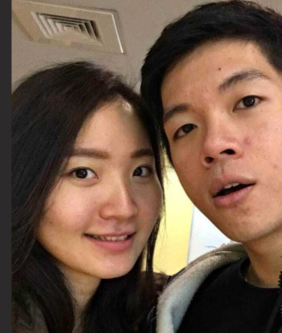 在老婆手机里发现和其他男人的自拍 顿时绿光闪闪 一气之下吧所有自拍视频全部曝光出来！