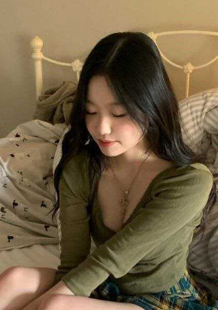 推特爆火反差女神 yumi_03 全网最全合集34V！