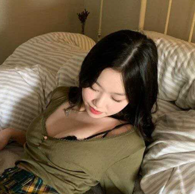 推特爆火反差女神 yumi_03 全网最全合集34V！