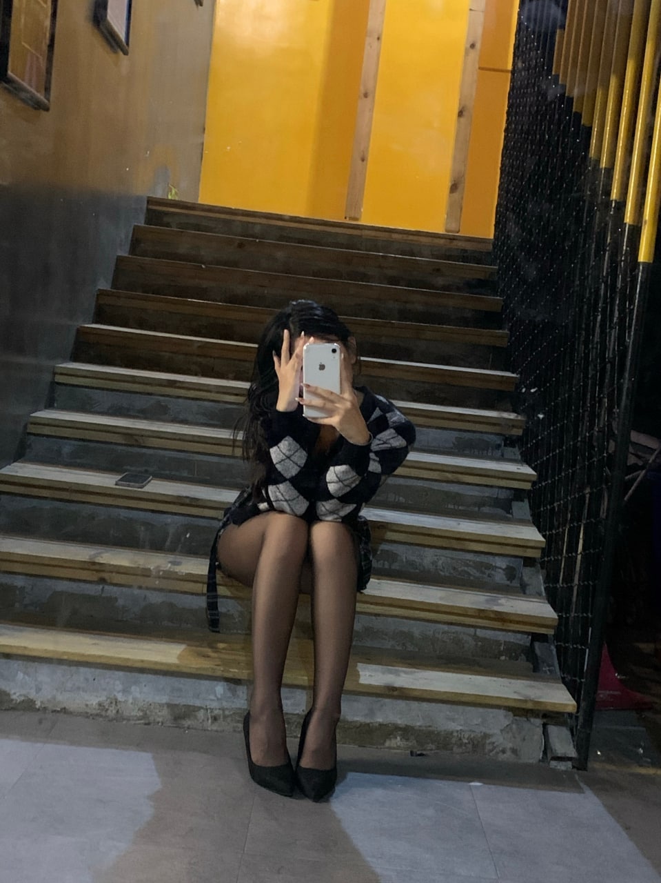 #美女 #黑丝 #长腿