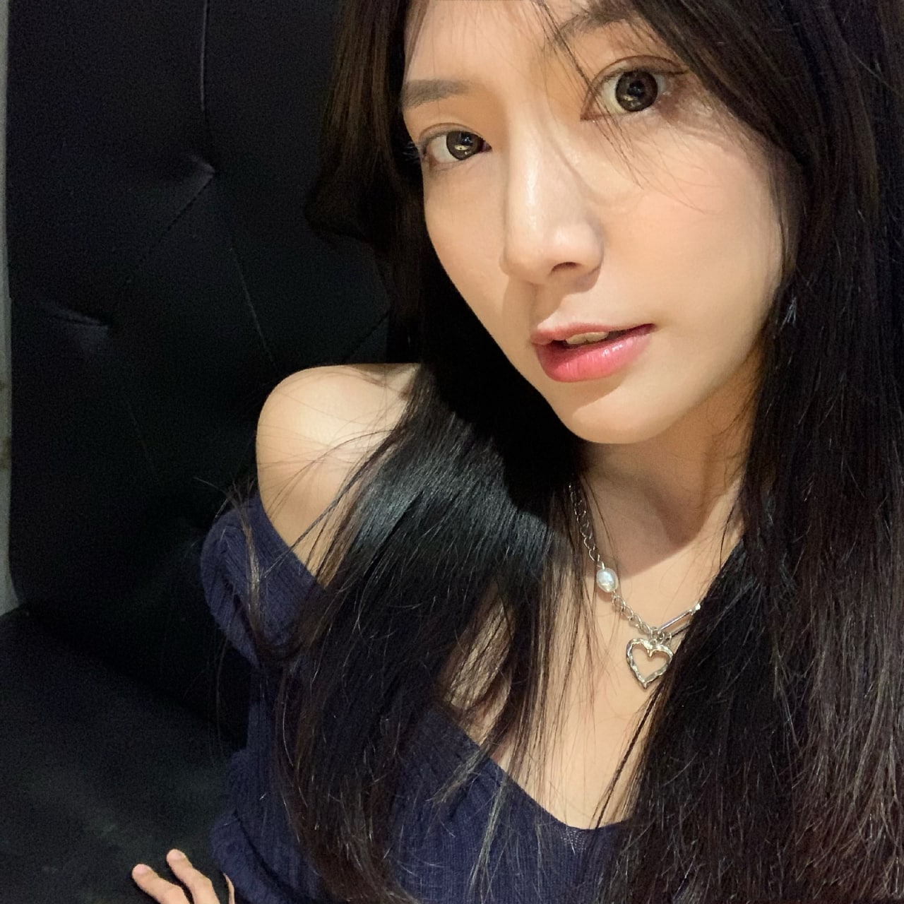 #美女 #黑丝 #长腿