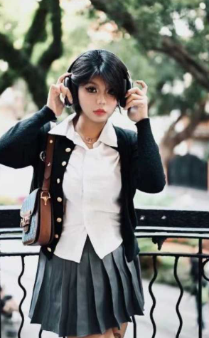 抖音网红 周嘉新玉 真名 周敏 与男友