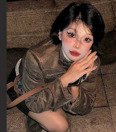 抖音网红 周嘉新玉 真名 周敏 与男友