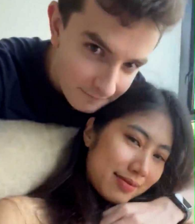 真实高颜值女留学生 与洋老外男友