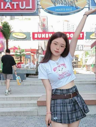 十个眼镜九个 北京理工大学 表面清纯的眼镜妹 张梓萱