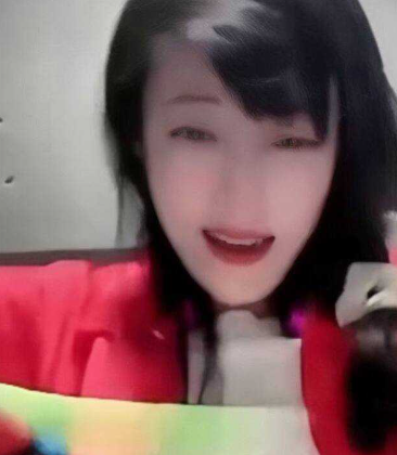抖音37万粉 高颜值