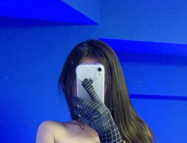 推特极品白嫩清纯舞蹈生 小钰