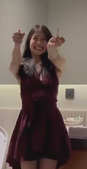 高颜值贵州师范女大学生 张菲菲