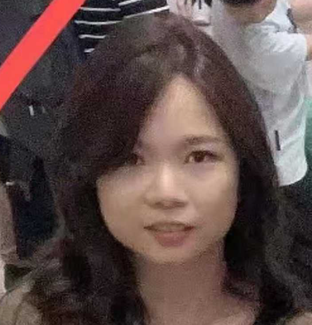 揭阳市人民医院行政后勤女黄露瑶