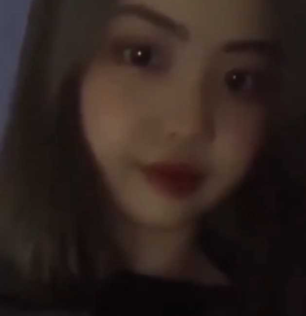 清纯实习女大 分手后