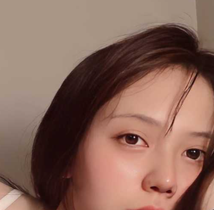 南航极品身材退役空姐 引11小帅哥