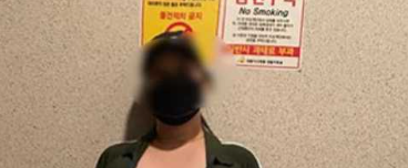 韩国健身女神晚上化身11 出租车上大胆露出