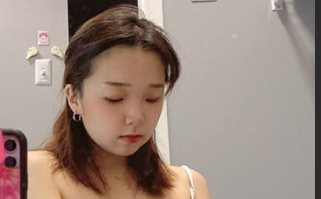 22岁芭蕾舞蹈生彭莹福利流出 绝顶反差小萝莉露脸自拍