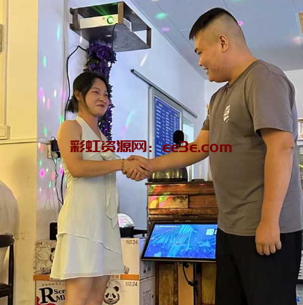 广西逆天种猪 精神小妹杀手100块就能拿下各类型嫩妹